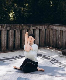 Bild 2 von YOGAKATE Stuttgart-Vahingen Partnergalerie