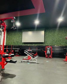 Imagen 5 de la galería del partner Iron Paradise Gym
