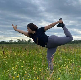 Bild 3 von Fabi.ulous Yoga Partnergalerie