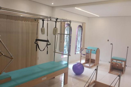 Imagem 1 da galeria do parceiro Studio Queen Bee Pilates-