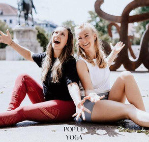 Bild 1 von POP UP YOGA @ Königsplatz Partnergalerie