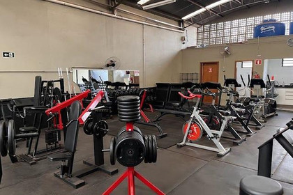 Imagem 4 da galeria do parceiro Power House Fitness