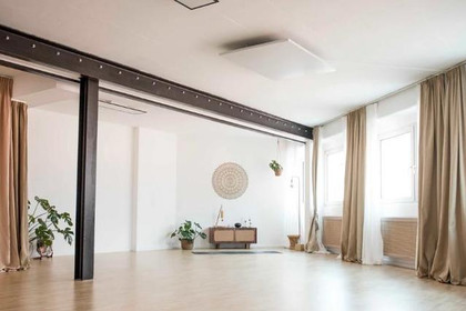 Bild 1 von Juna Yoga Partnergalerie