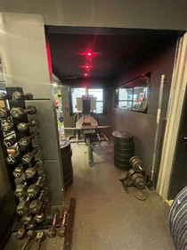 Imagen 4 de la galería del partner Black Door Gym & Fitness