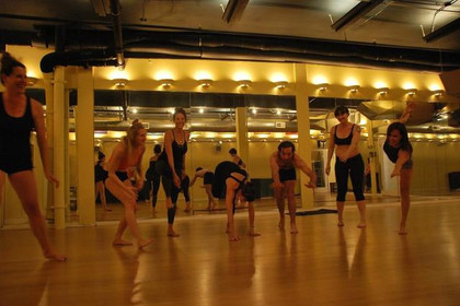Imagem 4 da galeria do parceiro The SweatBox Yoga