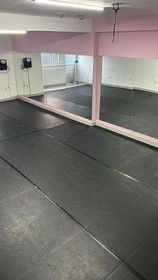 Imagem 1 da galeria do parceiro Rytmus Studio de Dança