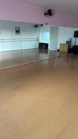 Imagem 2 da galeria do parceiro Rytmus Studio de Dança