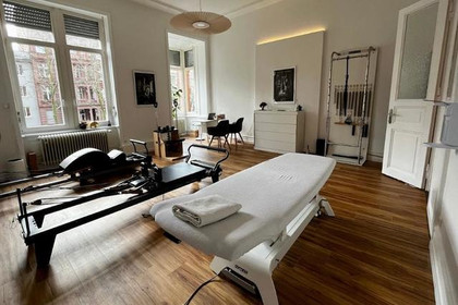 Bild 1 von behandeln.bewegen. Praxis für Osteopathie und Pilates - Oranienstraße Partnergalerie