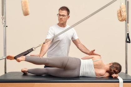 Bild 2 von behandeln.bewegen. Praxis für Osteopathie und Pilates - Oranienstraße Partnergalerie