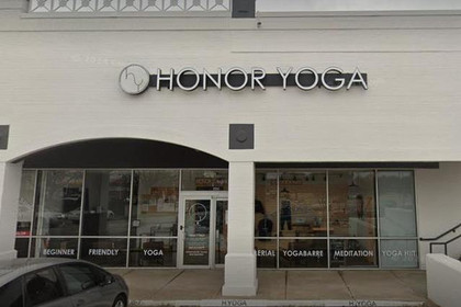 Image 2 from Honor Yoga Plano partner gallery