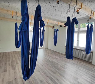 Bild 4 von Happy Elefant Yoga Partnergalerie