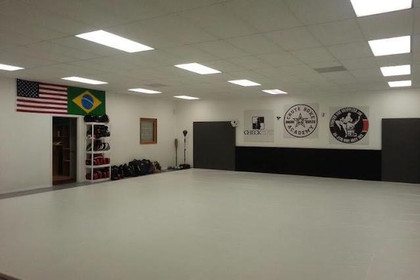 Image 2 from Chute Boxe Academy partner gallery