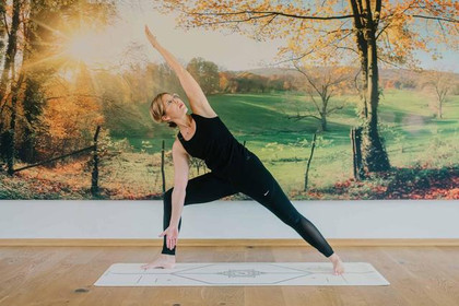 Bild 3 von YOGA+ AM KLARER-HOF Partnergalerie