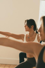 Image 4 from yogahub Bluebell partner gallery