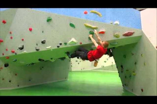 Bild 3 von The Rock Boulderhalle Partnergalerie