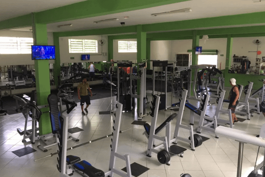Imagem 1 da galeria do parceiro Academia Espaço Fitness São Simão