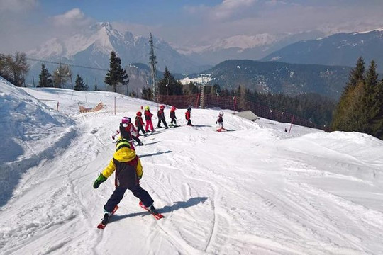 Immagine 3 dalla galleria del partner Borno Ski Area Via Funivia 28