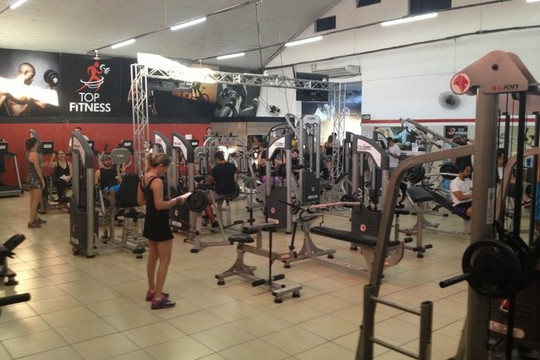Imagem 3 da galeria do parceiro Academia Top Fitness