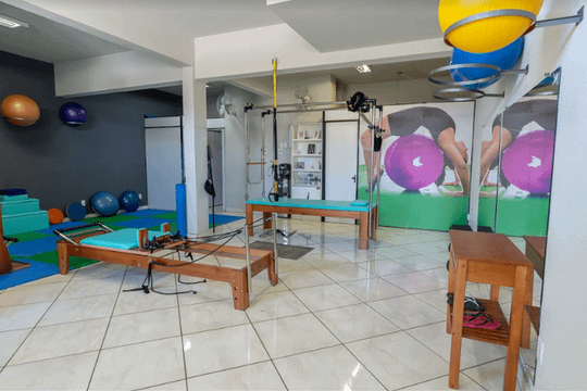 Imagem 3 da galeria do parceiro Amariles Marques Studio