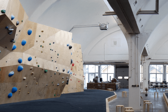 Bild 1 von Felsmeister Boulderhalle Partnergalerie