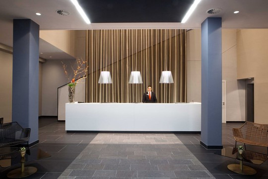 Bild 2 von Holmes Place Berlin Potsdamer Platz Partnergalerie