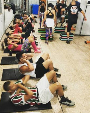 Imagem 3 da galeria do parceiro Top 4 fitness academia ltda