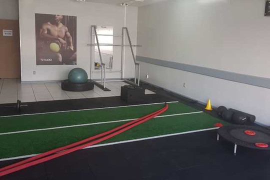 Imagem 3 da galeria do parceiro Academia Studio Personal Fitness
