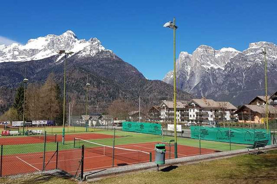 Immagine 2 dalla galleria del partner A.S.D. Tennis Club Agordo