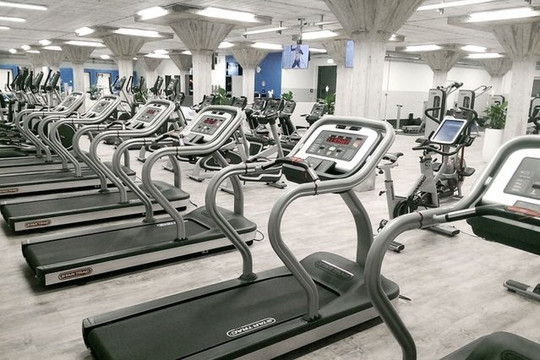 Bild 1 von hello fit Augsburg Mitte Partnergalerie