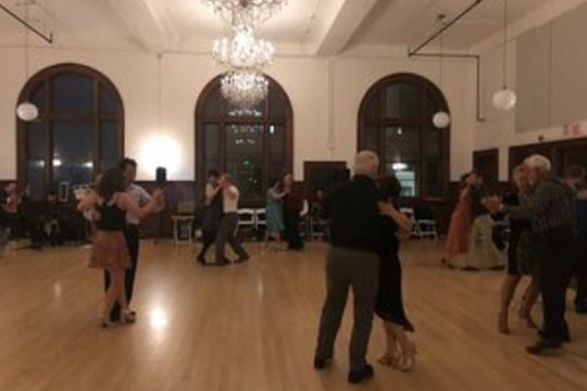 Image 3 from Backstreet Tango partner gallery