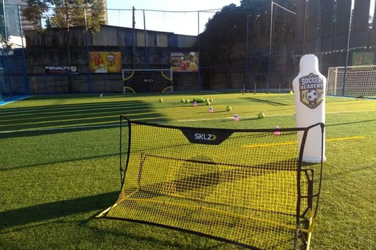 Imagem 1 da galeria do parceiro FF Soccer Academy - Campo Belo