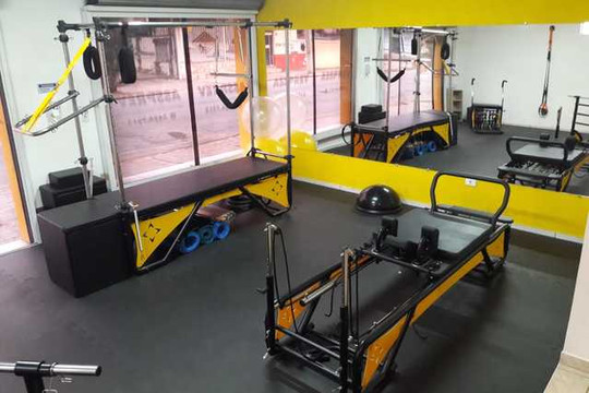 Imagem 1 da galeria do parceiro Stúdio Cross Pilates Lora Fernandes