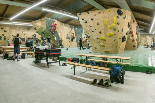 Bild 2 von Studio Bloc Boulderhalle Darmstadt Partnergalerie