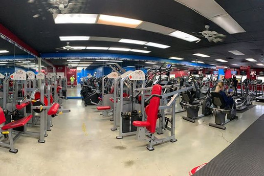 Image 3 from FIT USA Family Fitness partner gallery