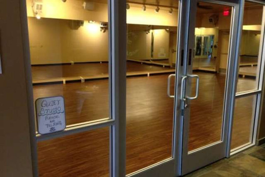 Image 3 from Sumits Yoga Chandler partner gallery