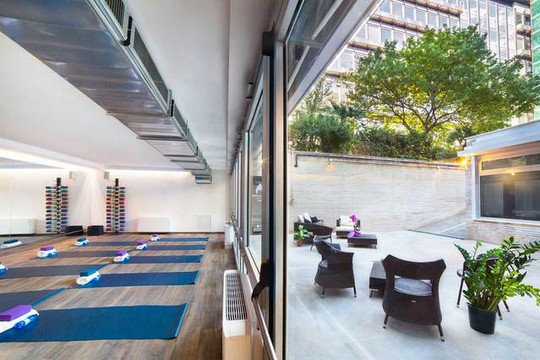 Immagine 2 dalla galleria del partner Fierce Grace Hot Yoga Roma