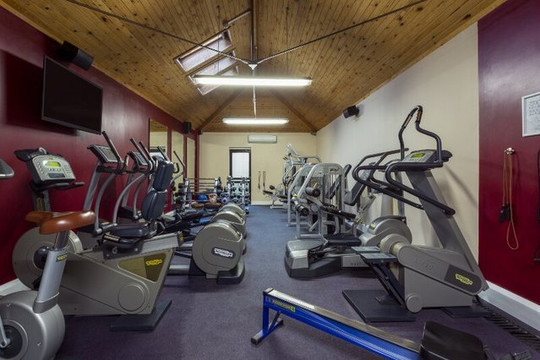 Image 1 from Bridgewood Manor partner gallery