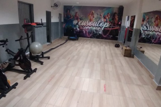 Imagem 3 da galeria do parceiro Academia Top Fitness