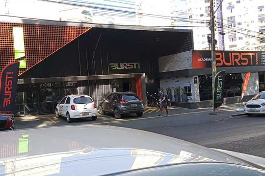 Imagem 3 da galeria do parceiro Burst Fit