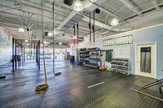 Image 1 from CrossFit Out of the Box partner gallery