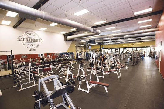 Image 1 from In-Shape Family Fitness - Arden (Fair Oaks & Palm) partner gallery