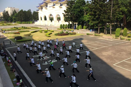 Image 3 from String of Pearls Tai Chi Enderby partner gallery