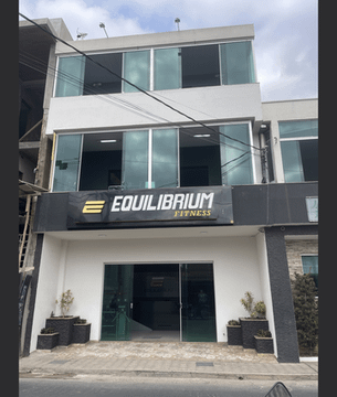 Imagem 1 da galeria do parceiro Equilibrium Fitness