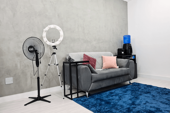 Imagem 3 da galeria do parceiro Fluture Art Company