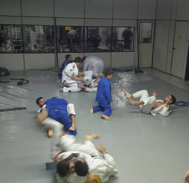 Imagem 3 da galeria do parceiro Academia Maxx Trainer