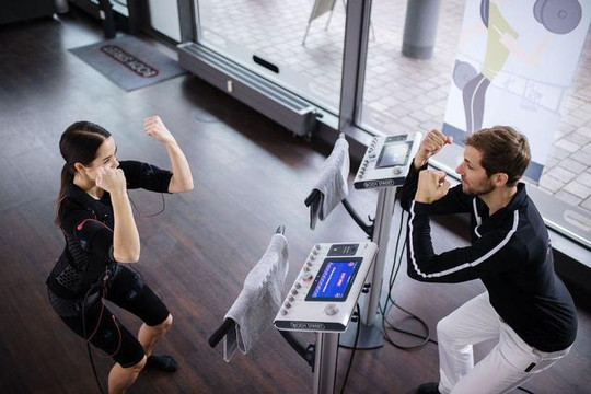 Image 3 from Bodystreet Eastcote partner gallery