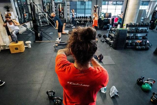 Image 3 from Endorphin Eagle partner gallery