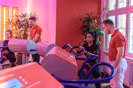 Bild 2 von SPEED.FIT Mitte Partnergalerie