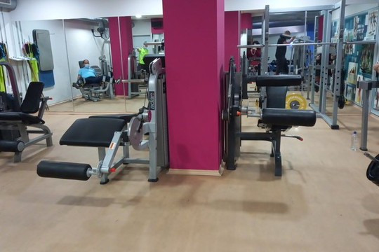 Imagen 1 de la galería del partner STRONG GYM
