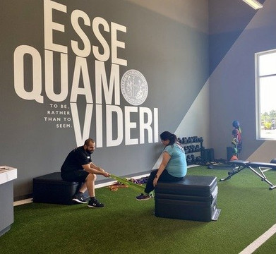 Image 2 from O2 Fitness - High Point partner gallery